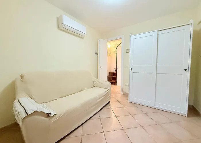 Apartment Se203 - Senigallia, Trilocale A Pochi Passi Dal Mare Con Portico E Posto Auto