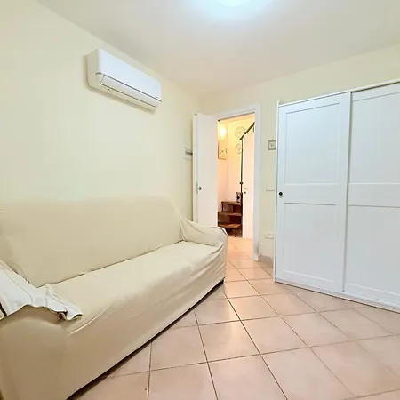 Appartement Se203 - Senigallia, Trilocale A Pochi Passi Dal Mare Con Portico E Posto Auto