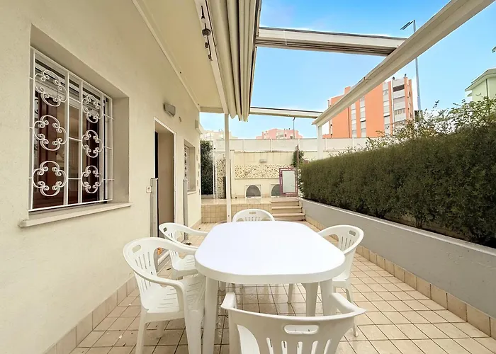 Se203 - Senigallia, Trilocale A Pochi Passi Dal Mare Con Portico E Posto Auto Appartement Senigallia